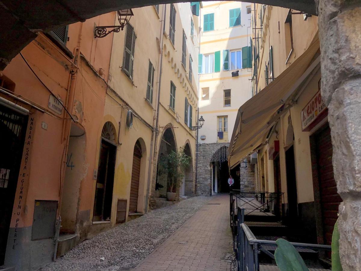 Appartamento Ai Piedi Della Pigna Sanremo Luaran gambar