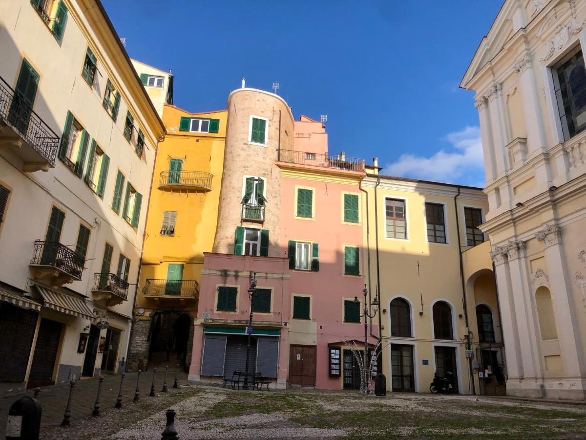 Appartamento Ai Piedi Della Pigna Sanremo Luaran gambar