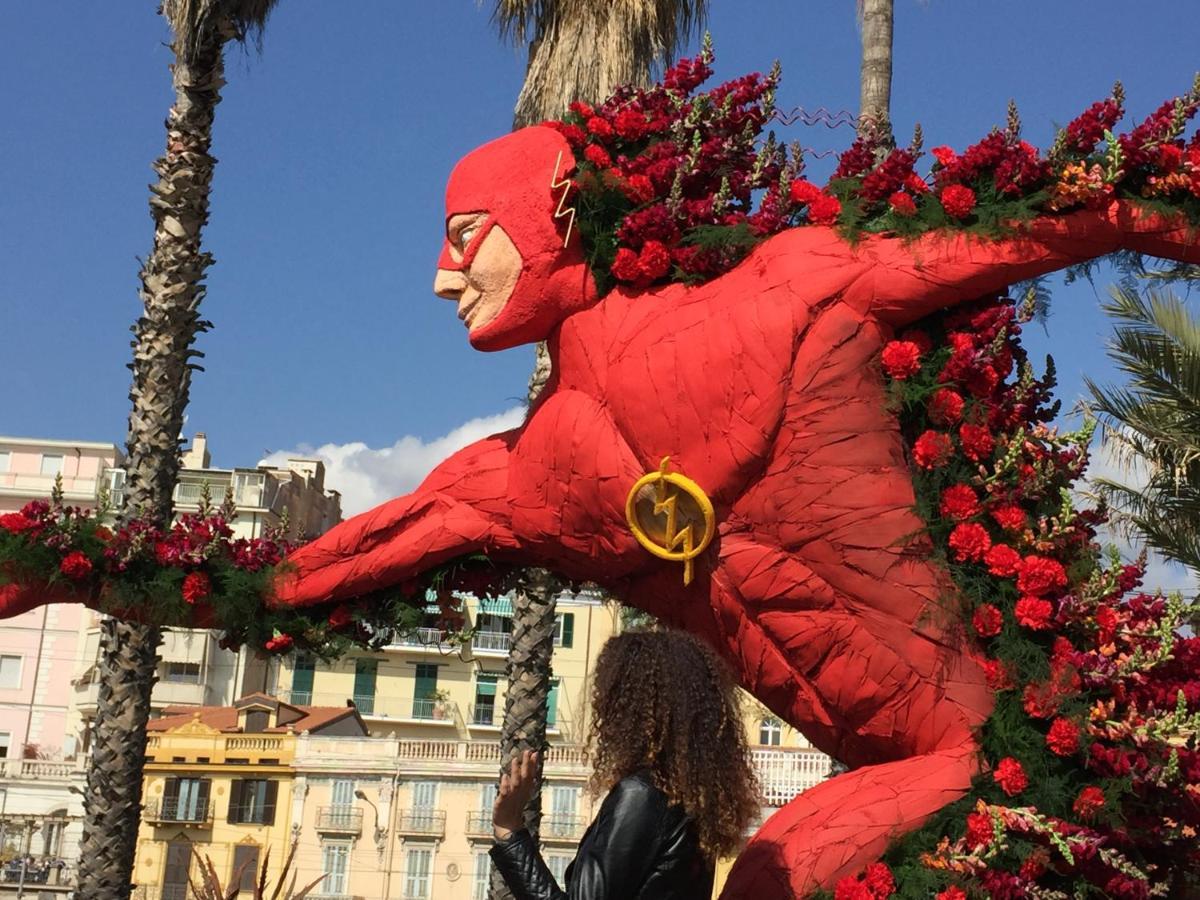 Appartamento Ai Piedi Della Pigna Sanremo Luaran gambar